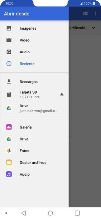 Pulsa Gestor archivos y desplázate a la carpeta deseada.