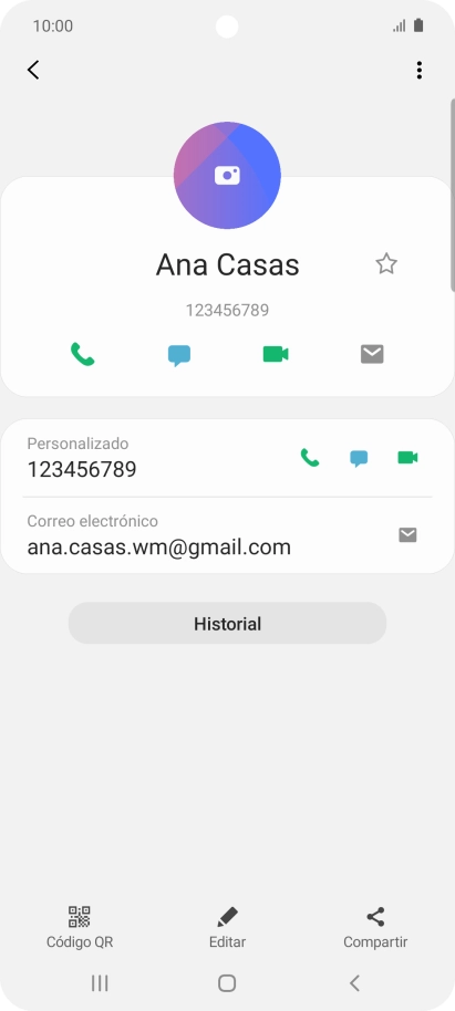 Pulsa el icono de llamada junto al número deseado.