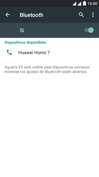Pulsa el dispositivo Bluetooth deseado y sigue las indicaciones de la pantalla para vincular el dispositivo al teléfono.