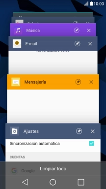 Para cerrar una sola aplicación en ejecución, desliza el dedo hacia la derecha sobre la aplicación deseada.