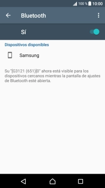 Pulsa el dispositivo Bluetooth deseado y sigue las indicaciones de la pantalla para vincular el dispositivo al teléfono.