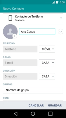 Pulsa Teléfono e introduce el número de teléfono deseado.