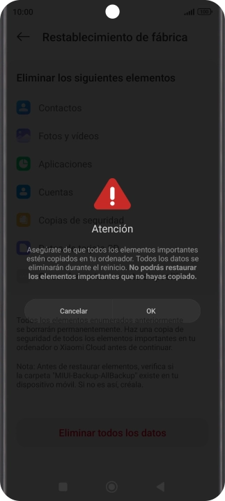 Pulsa OK. Espera unos instantes mientras el teléfono restablece la configuración predeterminada. Sigue las indicaciones de la pantalla para configurar el teléfono y dejarlo listo para su uso.