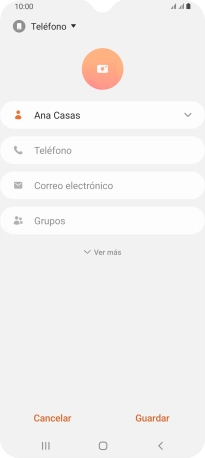 Pulsa Teléfono e introduce el número de teléfono deseado.