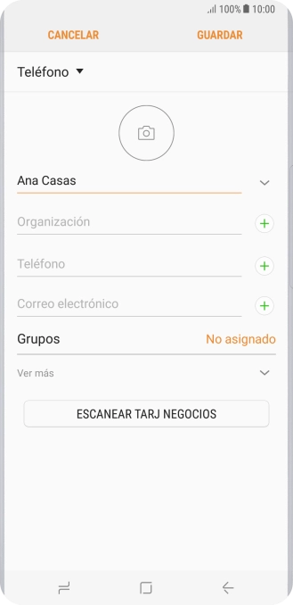 Pulsa Teléfono e introduce el número de teléfono deseado.