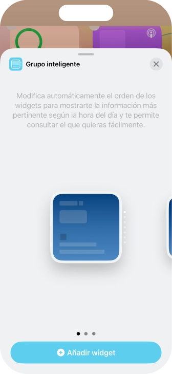 Desliza el dedo hacia la derecha o hacia la izquierda por la pantalla para seleccionar el tamaño de widget deseado.
