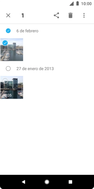 Pulsa la fotografía o el videoclip deseados para seleccionarlos.