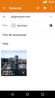 Pulsa el icono de envío cuando termines de escribir el correo electrónico.