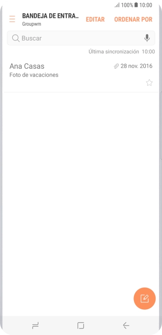 Desliza el dedo hacia la derecha desde la parte izquierda de la pantalla.