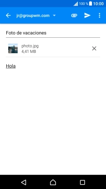 Pulsa el icono de envío cuando termines de escribir el correo electrónico.