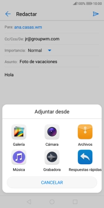 Pulsa Archivos y desplázate a la carpeta deseada.