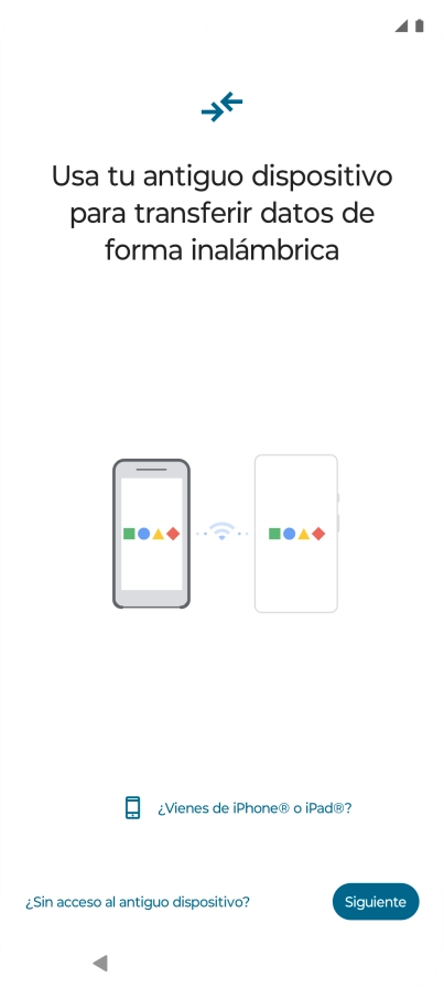 Sigue las indicaciones de la pantalla para transferir contenido desde otro teléfono.
