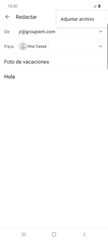 Pulsa Adjuntar archivo y desplázate a la carpeta deseada.
