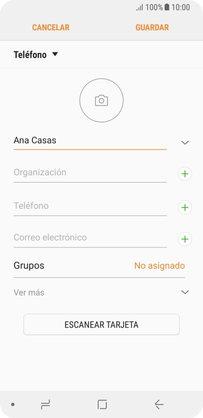 Pulsa Teléfono e introduce el número de teléfono deseado.