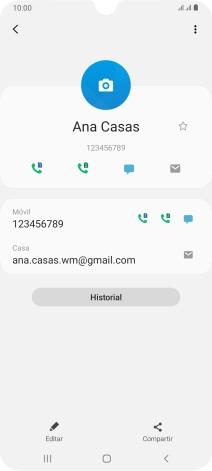 Pulsa el icono de llamada junto a la tarjeta SIM deseada.