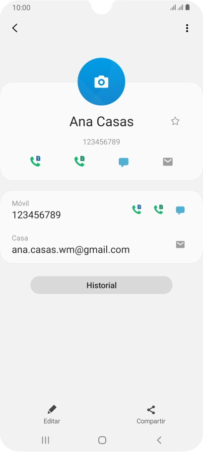 Pulsa el icono de llamada junto a la tarjeta SIM deseada.