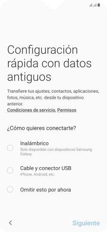 Puedes transferir el contenido de otro teléfono cuando activas tu teléfono por primera vez y cuando lo has restablecido. Cuando aparezca en la pantalla del teléfono esta imagen, ya está listo para la transmisión del contenido del otro teléfono.