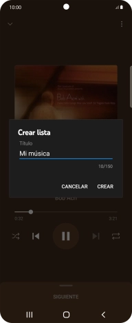 Introduce el nombre deseado de la lista de reproducción y pulsa CREAR.