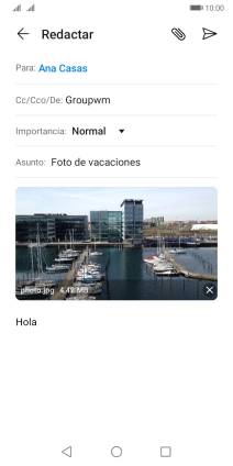 Pulsa el icono de envío cuando termines de escribir el correo electrónico.