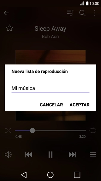 Introduce el nombre deseado de la lista de reproducción y pulsa ACEPTAR.
