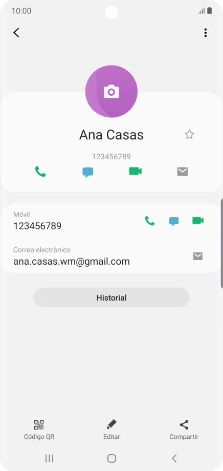 Pulsa el icono de realizar llamadas.