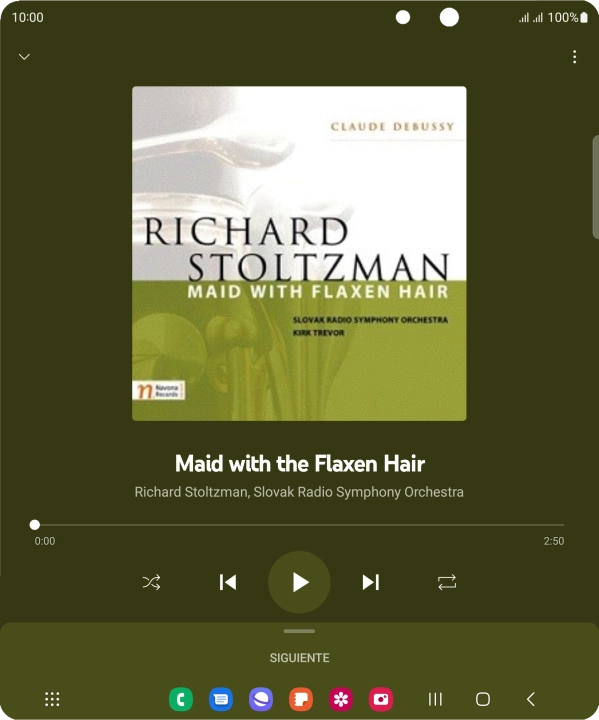 Pulsa la flecha hacia la derecha para ir al archivo de música siguiente.