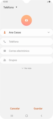 Pulsa Teléfono e introduce el número de teléfono deseado.