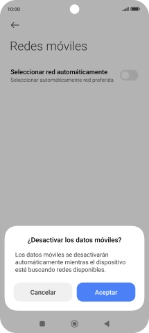 Pulsa Aceptar y espera mientras el teléfono está buscando redes.