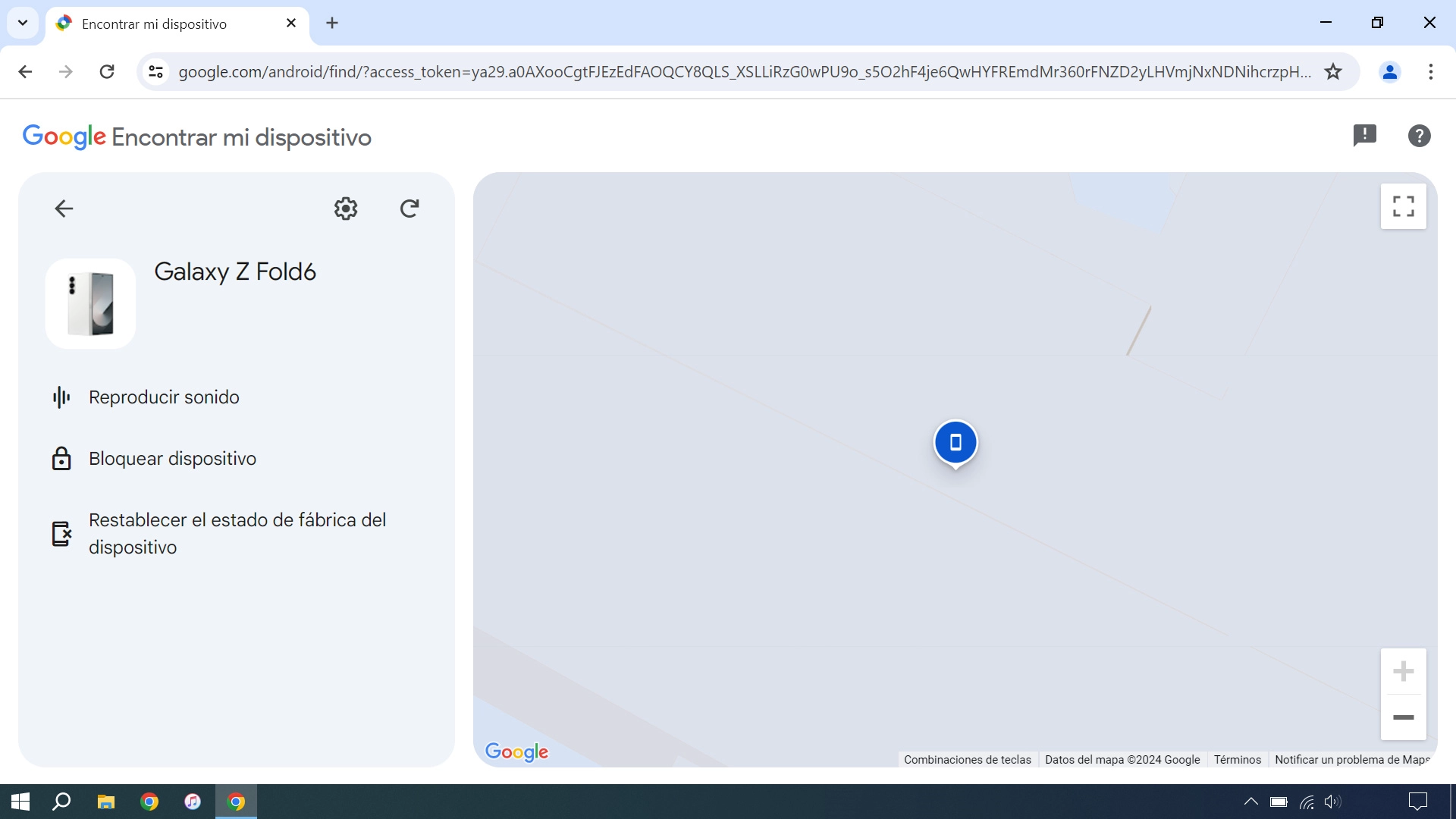 La última posición del teléfono se visualiza en el mapa.