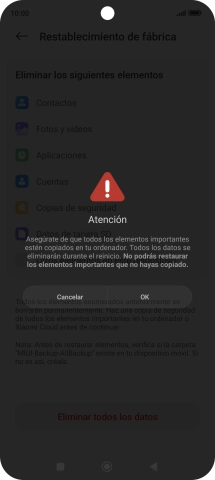 Pulsa OK. Espera unos instantes mientras el teléfono restablece la configuración predeterminada. Sigue las indicaciones de la pantalla para configurar el teléfono y dejarlo listo para su uso.