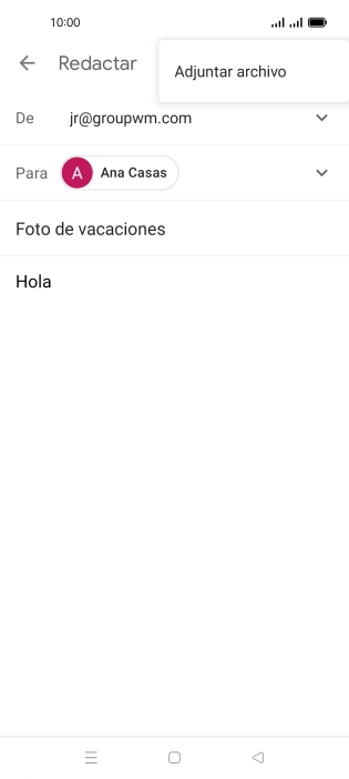 Pulsa Adjuntar archivo y desplázate a la carpeta deseada.