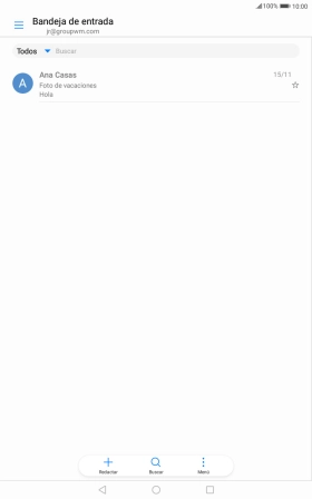 Desliza el dedo hacia la derecha desde la parte izquierda de la pantalla.