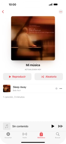 Desplázate a la categoría o a la lista de reproducción deseada y pulsa el archivo de música deseado.