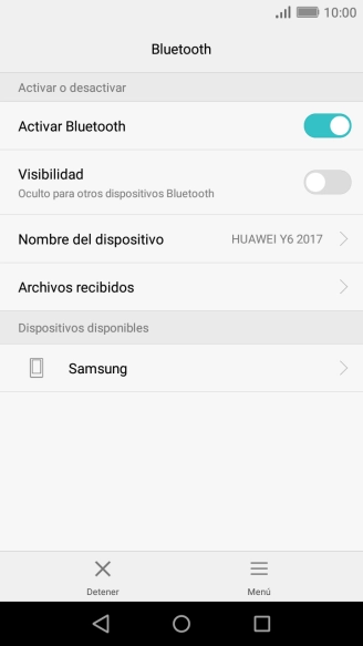 Pulsa el dispositivo Bluetooth deseado y sigue las indicaciones de la pantalla para vincular el dispositivo al teléfono.