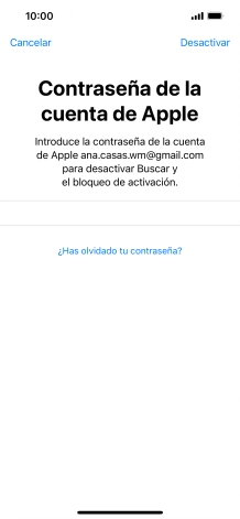 Introduce la contraseña de tu ID de Apple y pulsa Desactivar. Espera unos instantes mientras el teléfono restablece la configuración predeterminada. Sigue las indicaciones de la pantalla para configurar el teléfono y dejarlo listo para su uso.