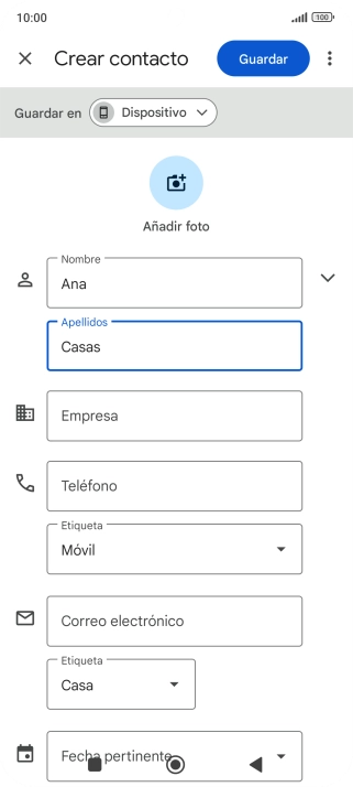 Pulsa Teléfono e introduce el número de teléfono deseado.