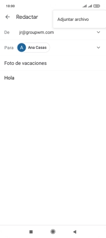 Pulsa Adjuntar archivo y desplázate a la carpeta deseada.