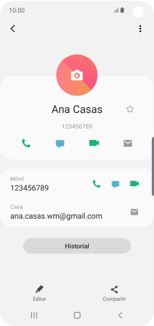 Pulsa el icono de realizar llamadas.