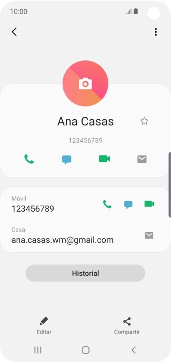 Pulsa el icono de realizar llamadas.