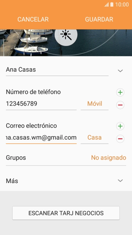 Pulsa la lista desplegable junto a la dirección de correo electrónico.