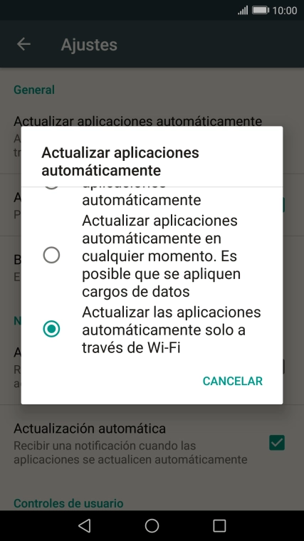 Pulsa Actualizar las aplicaciones automáticamente solo a través de Wi-Fi para activar la función.
