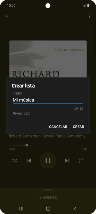 Introduce el nombre deseado de la lista de reproducción y pulsa CREAR.