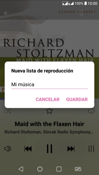 Introduce el nombre deseado de la lista de reproducción y pulsa GUARDAR.