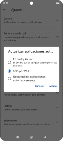 Para activar la actualización automática de apps a través de la red móvil, pulsa el campo junto a 