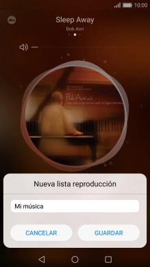 Introduce el nombre deseado de la lista de reproducción y pulsa GUARDAR.