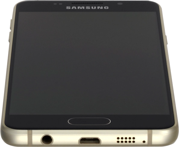 Conecta el cargador al conector y enchúfalo a una toma de corriente.