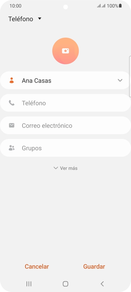 Pulsa Teléfono e introduce el número de teléfono deseado.