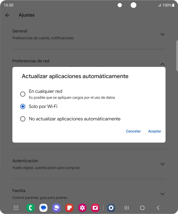 Para activar la actualización automática de apps utilizando la red móvil, pulsa En cualquier red.