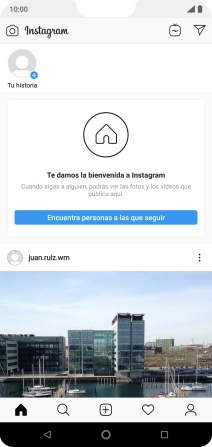 Desliza el dedo hacia arriba por la pantalla.