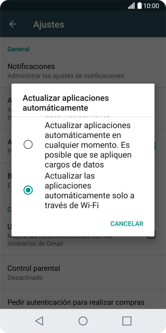 Para activar la actualización automática de apps a través de wifi, pulsa Actualizar las aplicaciones automáticamente solo a través de Wi-Fi.